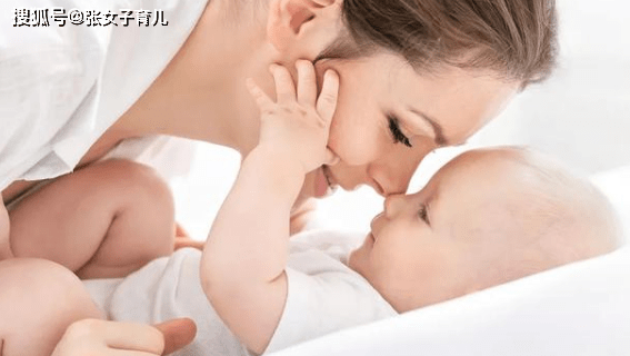 代怀代生套餐生的孩子背对母亲是为什么，代怀代生套餐生的孩子喜欢背对着妈妈睡觉