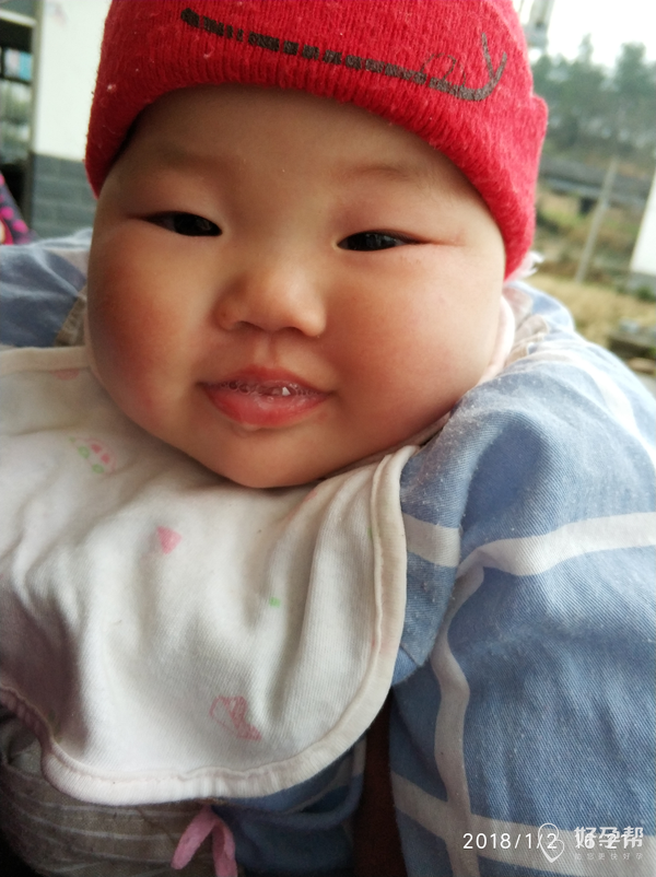 孕妈助孕服务生的婴儿半夜拉屎怎么洗，孕妈助孕服务生的婴儿 半夜拉屎