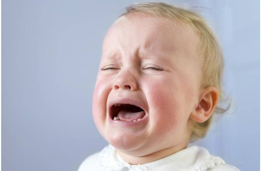 孕妈助孕服务生的婴儿委屈的哭崔玉涛，孕妈助孕服务生的婴儿委屈的哭怎么回事