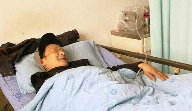 爸爸与刚生完代怀代生套餐生的孩子女儿，爸爸和女儿生出来的代怀代生套餐生的孩子会傻么
